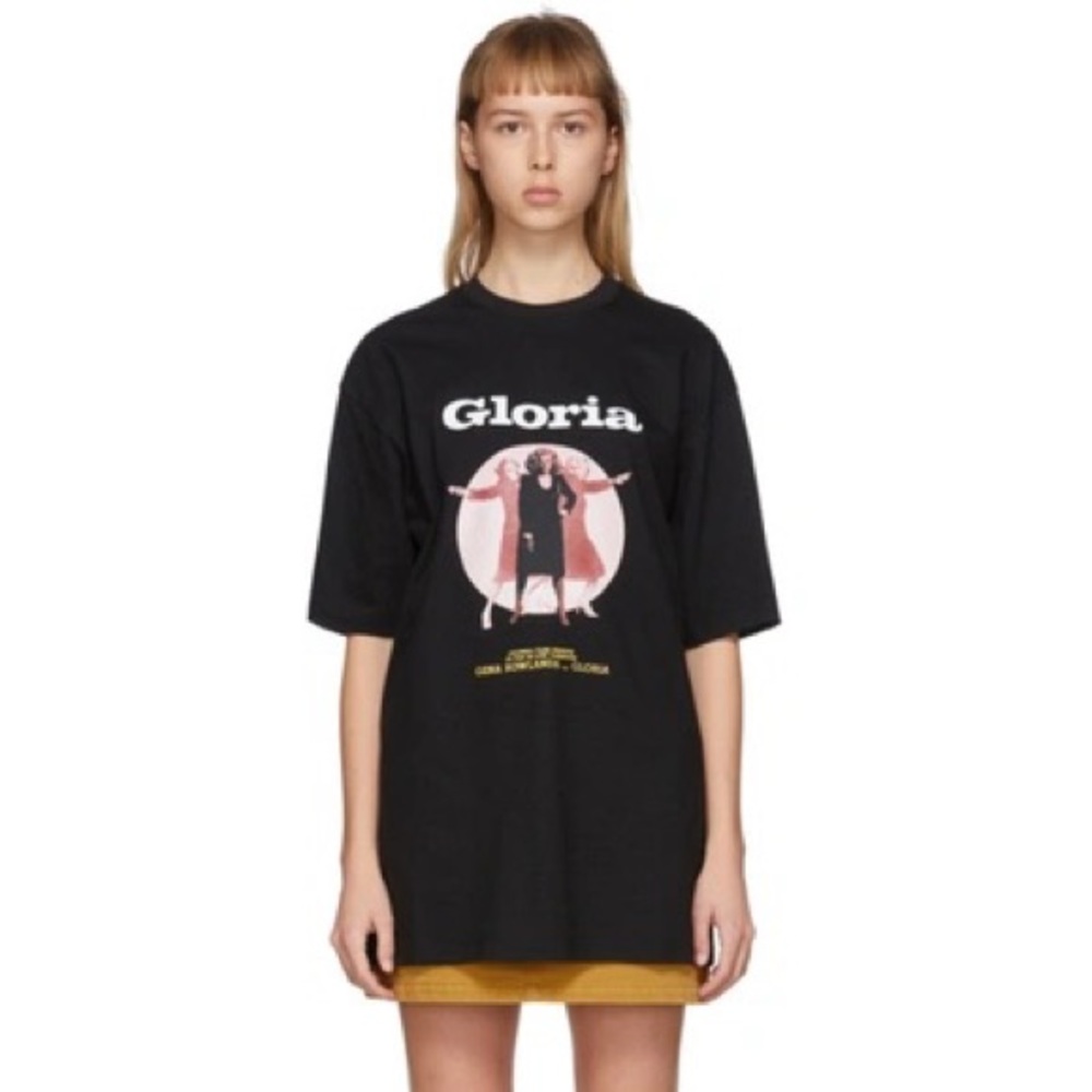Beautiful Fendi t shirt